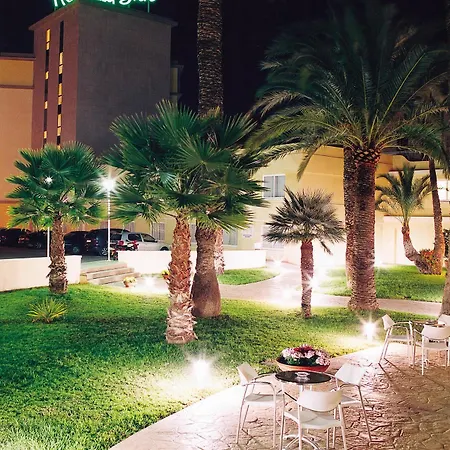 Port Alicante City & Beach 